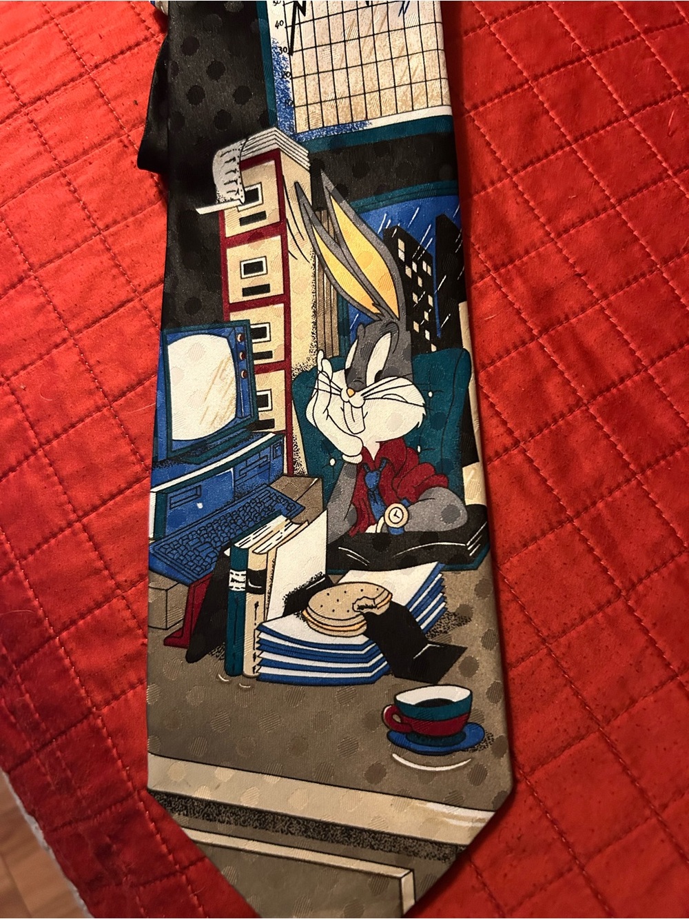 Looney Tunes Bugs Bunny Novelty Tie - Multicolor